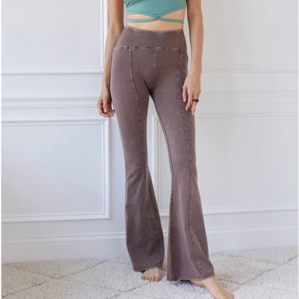 Out From Under Aria Seamed Flare Pants Legging Urban Outfitters Size XS